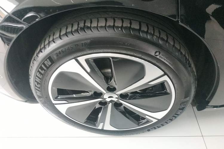 Used Nio ET5T 2025 75 kWh Touring
