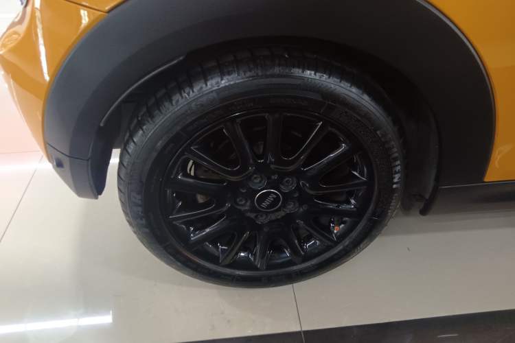 Used  MINI 2016 1.2T ONE Pioneer Edition
