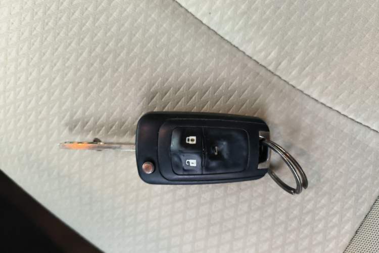 Used Chevrolet Cruze 2015 1.5L Classic SL MT
