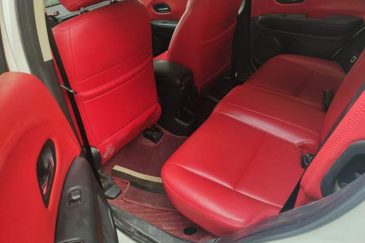 Used Honda Vezel 2015 1.5L CVT two-wheel drive Comfort trim
