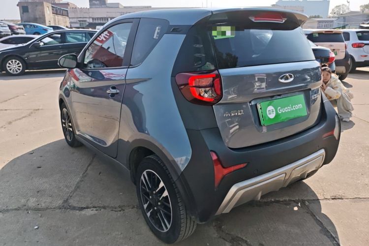 Used Chery Little Ant 2022 Revised Version Sweet Pink Edition Half-Sugar Version Lithium Iron Phosphate 30.7 kWh 30 kW 301 km