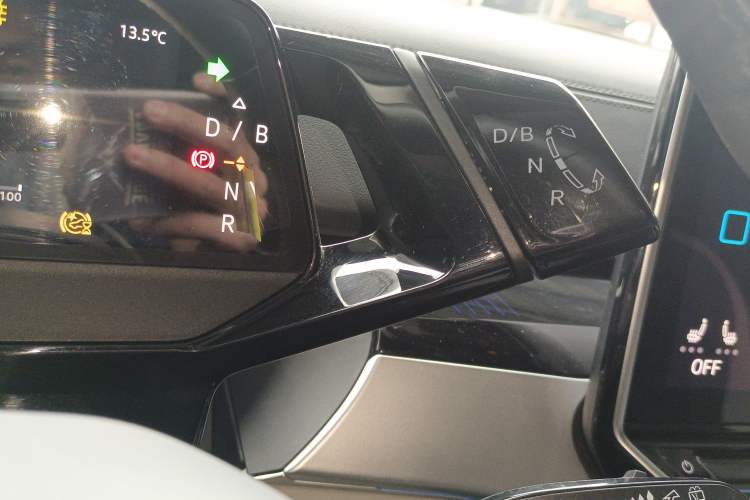 Used Volkswagen ID.6 CROZZ 2021 Long-Range PRO Edition