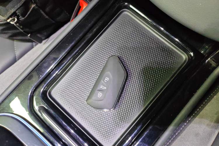 Used Volkswagen ID.4 CROZZ 2022 Long-Range Lite PRO Edition
