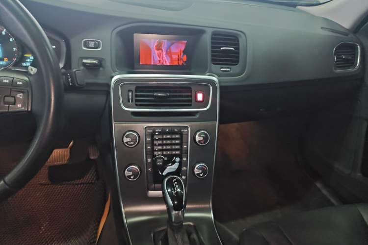 Used Volvo S60 2014 S60L T5 Intelligent Drive Edition