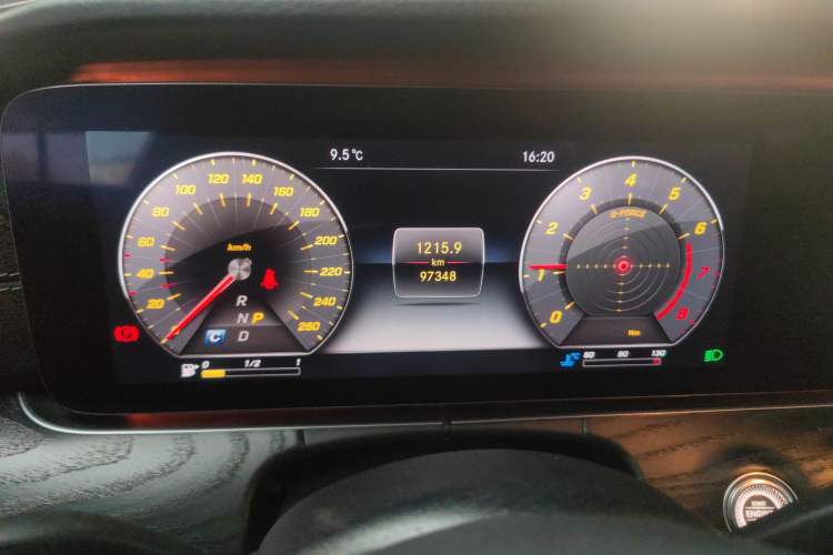 Used Mercedes-Benz E-Class 2018 Facelift E 200 L Sport Edition