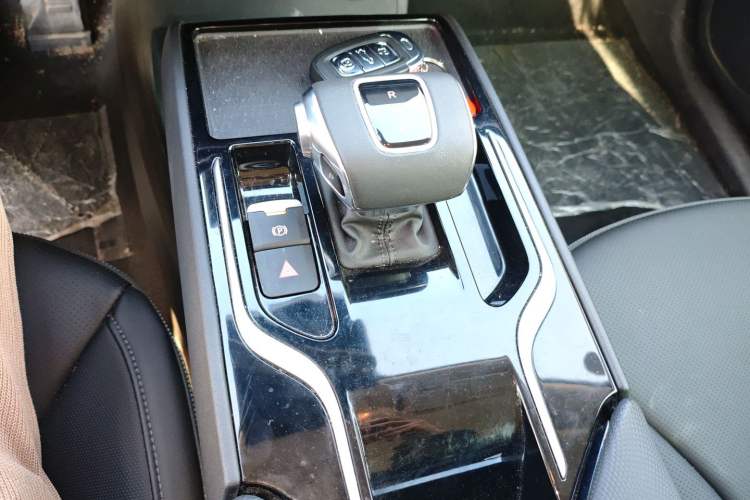 Used Hongqi E-QM5 2023 Revised Version Basic Travel Edition
