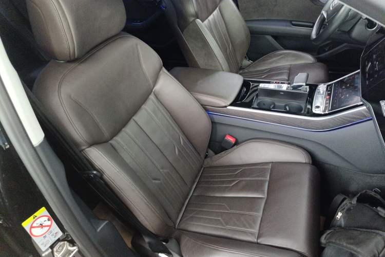 Used Audi A8 2019 Plus A8L 50 TFSI quattro Comfort Model
