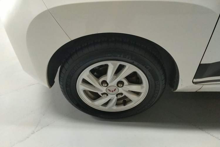 Used Wuling Hongguang MINIEV 2021 Macaron Premium Model – Lithium-NMC