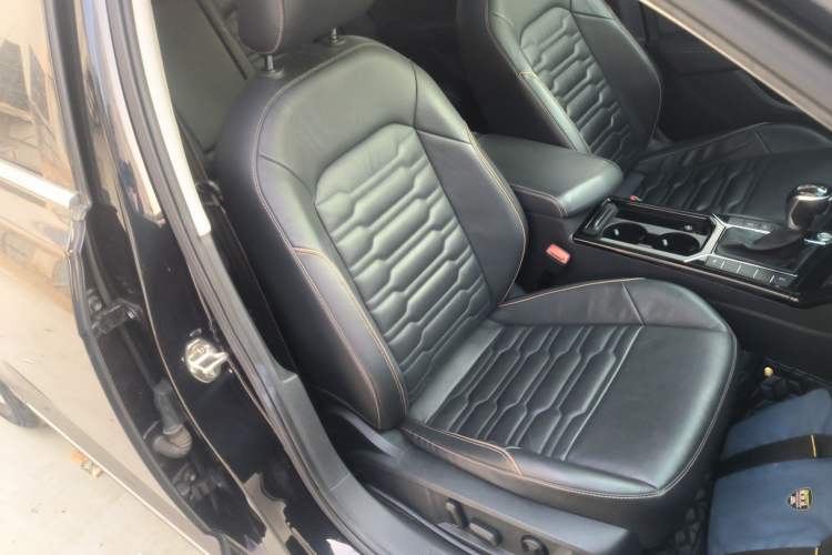 Used Volkswagen Passat 2019 330TSI Elite Edition China VI