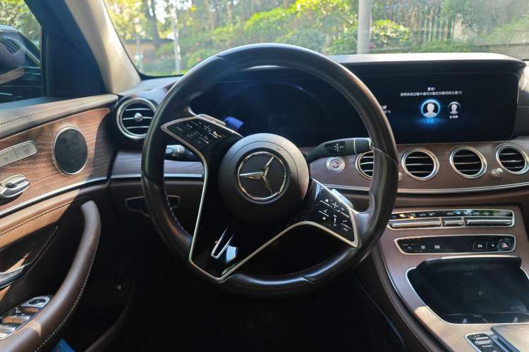 Used Mercedes-Benz E-Class 2021 E 300 L Stylish Model
