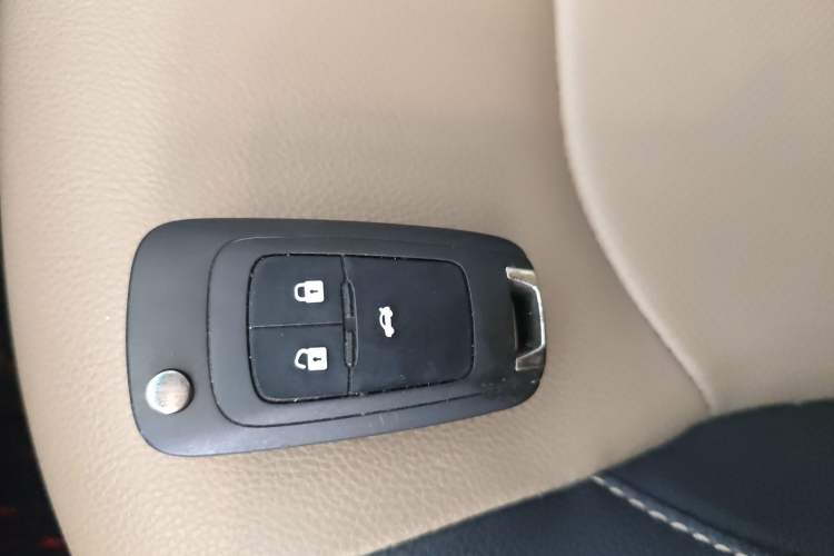 Used Chevrolet Monza 2022 320 Automatic Enjoyment Sunroof Version
