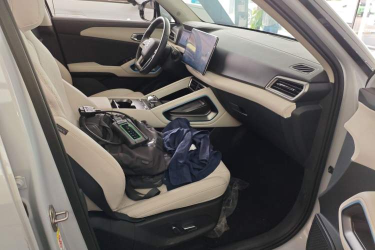 Used BYD Yuan UP 2024 401KM Beyond Edition
