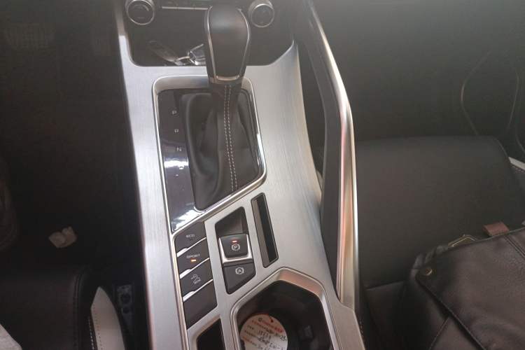 Used Geely Auto Coolray 2020 PRO 240T DCT Hunter