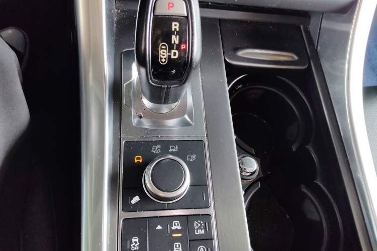 Used Land Rover Range Rover Sport 2017 3.0 SC V6 SE