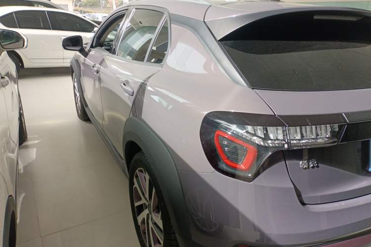 Used Lynk & Co 02 2020 1.5T DCT Two-Wheel Drive Zhaopu Version
