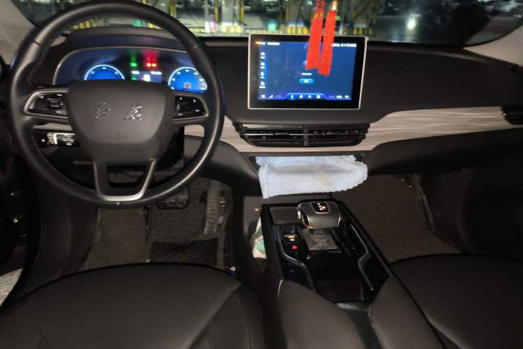 Used Hongqi E-QM5 2023 560km PLUS