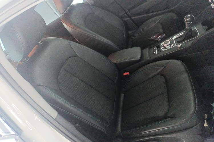 Used Audi A3 2018 30th Anniversary Edition Limousine 35 TFSI Fashion Model