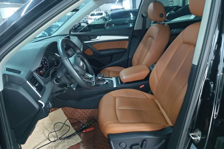 Used Audi Q5L 2020 Updated 40 TFSI Prestige Fashion Edition
