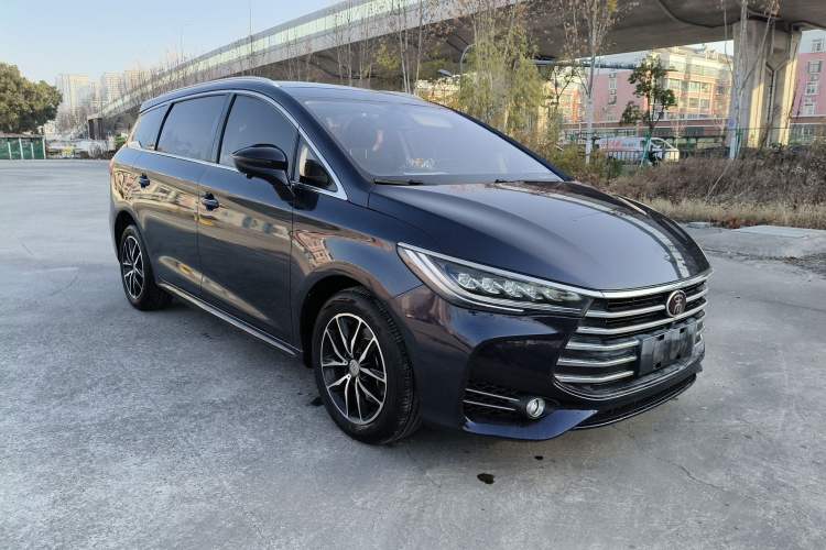 Used BYD Song MAX 2017 1.5T Automatic Smart Connect Elite 7-Seater
