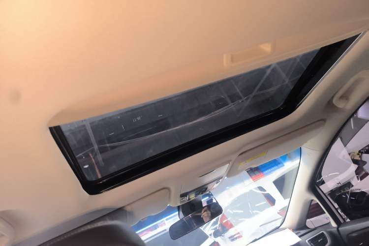 Used Honda Odyssey 2018 2.4L Deluxe Edition
