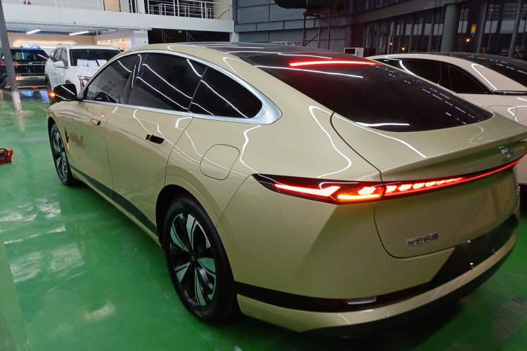 Used  A07 2023 Range-Extended 200 Max
