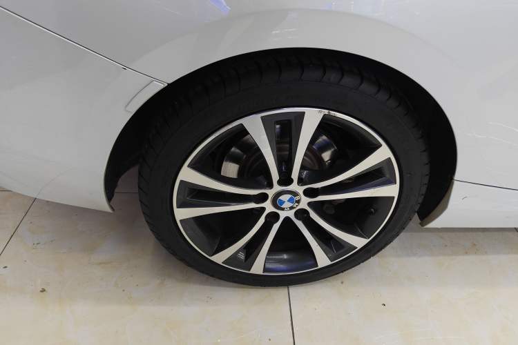 Used BMW 2 Series 2019 225i Convertible Coupe Sports Design Package
