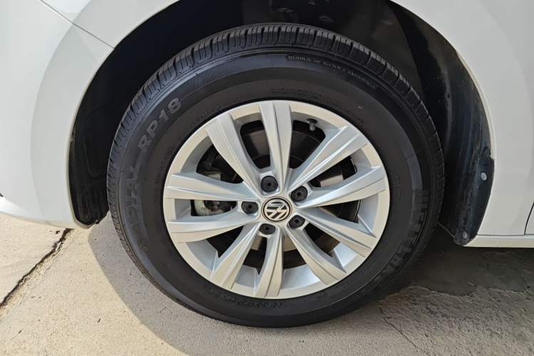 Used Volkswagen Bora 2018 1.5L Automatic Fashion Model