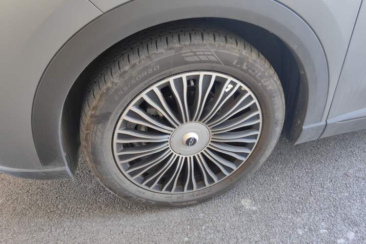 Used Chery Tiggo 8 L 2024 2.0T Two-Wheel Drive Prestige Version 5 Seats
