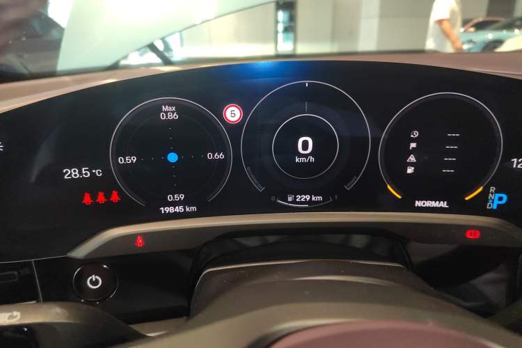 Used Porsche Taycan 2022 Taycan
