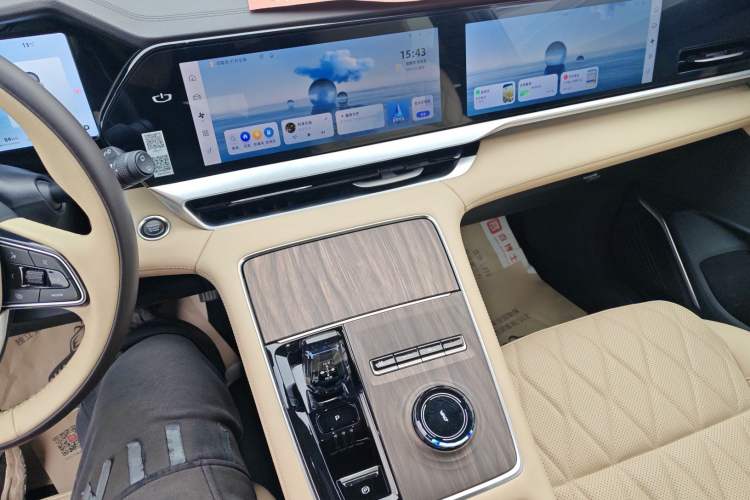 Used Geely Auto Monjaro L 2025 Dongfang Yao 2.0TD Automatic All-Wheel-Drive Wangyue Edition
