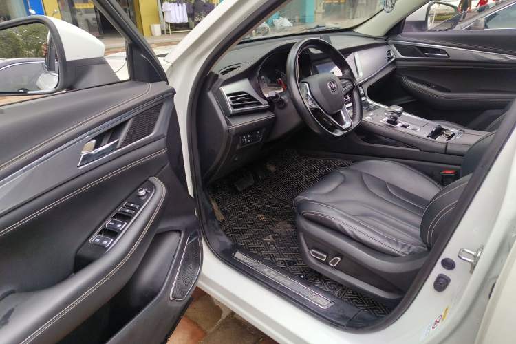 Used Changan CS85 COUPE 2019 1.5T DCT Version China VI Standard