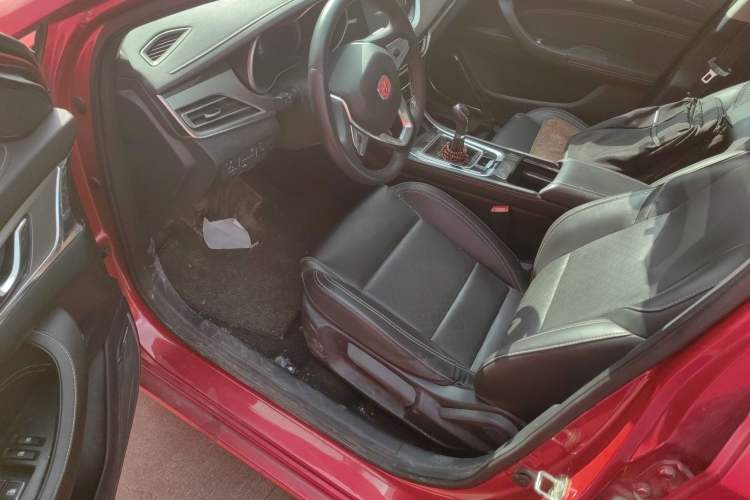 Used Changan Eado 2018 1.6L GDI Manual Fashion Edition
