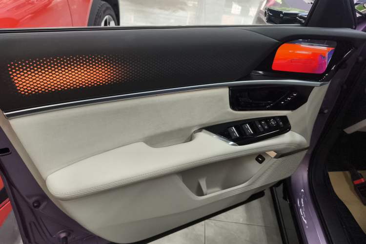 Used Honda P7 2025 Four-Wheel Drive Long-Range Max
