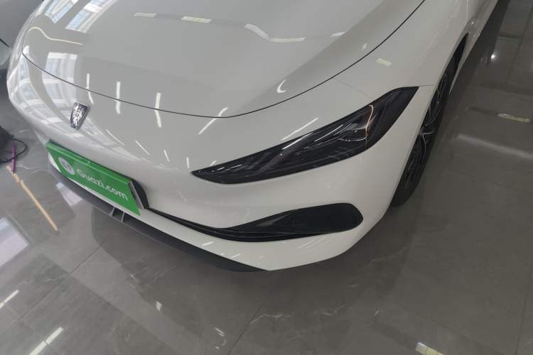 Used Roewe D7 2025 DMH 125km World Champion Edition
