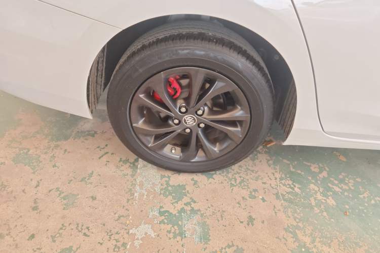 Used Buick Verano 2023 Pro GS Hunter Wind Edition
