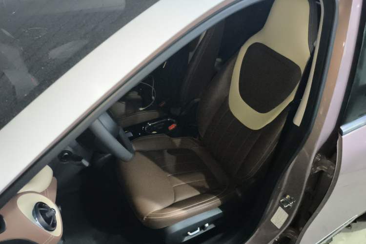 Used Wuling Bingo 2023 333 km Lingxi Connected Version
