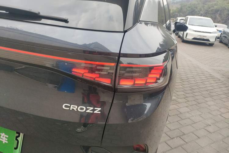 Used Volkswagen ID.4 CROZZ 2021 Long-Range PURE+ Two-Wheel Drive Version
