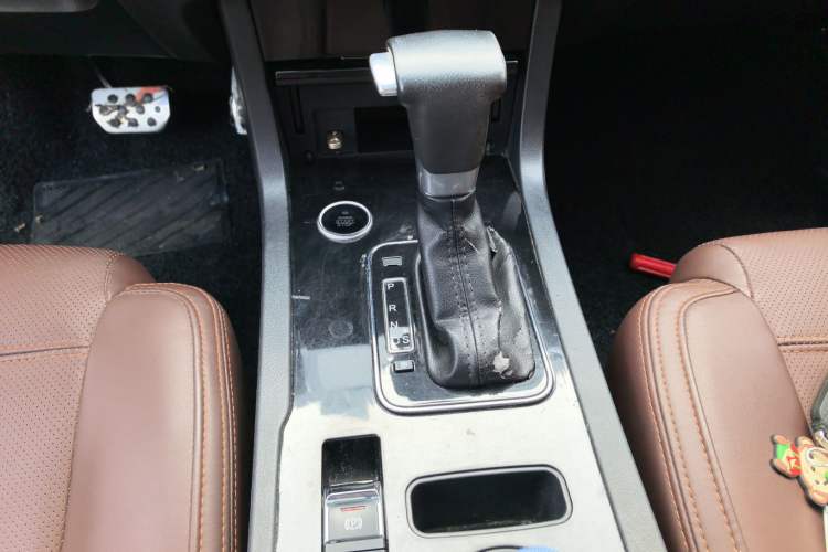 Used Yema T70 2016 Upgraded Model 1.8T CVT Flagship Edition
