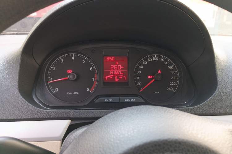 Used Volkswagen Jetta 2013 1.6L Manual Comfort Model
