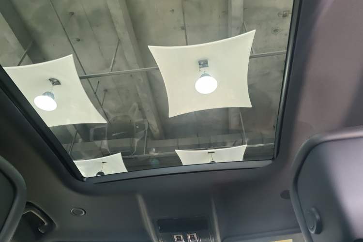 Used Land Rover Defender 2023 Facelift 110 3.0T P400 X-DYNAMIC HSE