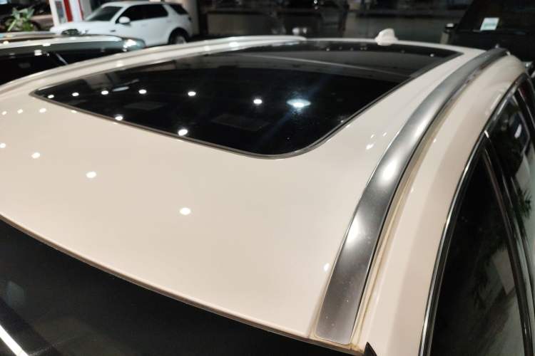 Used Volvo XC60 2019 T5 4x4 Smart Edition China VI Standard