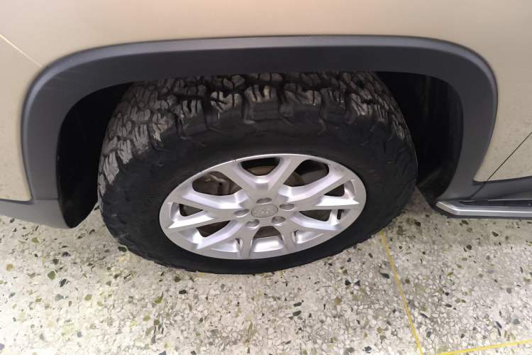 Used  Cherokee 2016 2.4L Professional Smart Version
