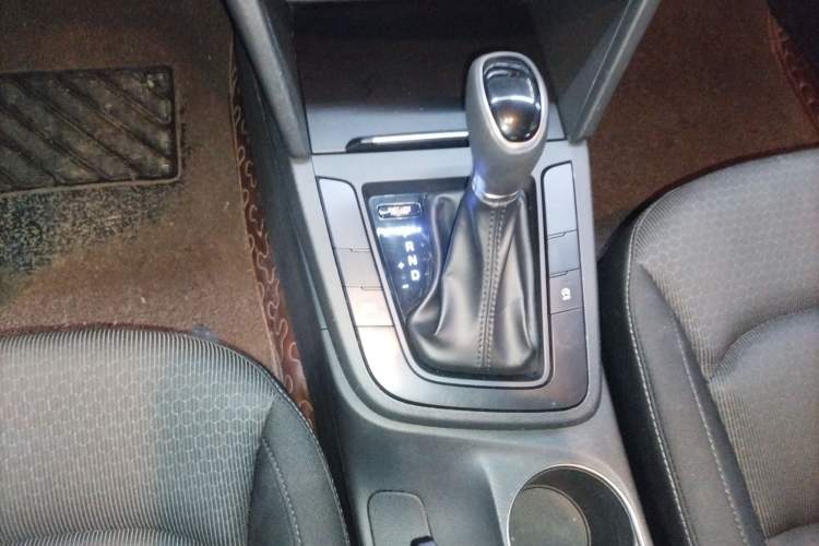 Used Hyundai Elantra 2018 1.4T Dual-Clutch Xuan Dong · Dynamic Edition