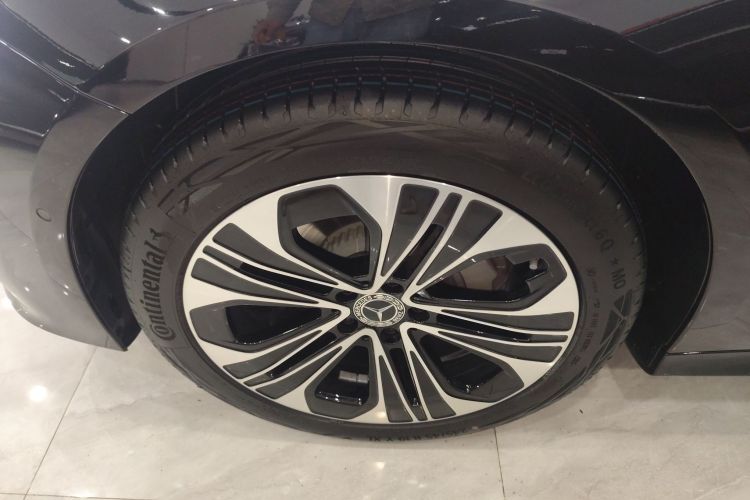 Used Mercedes-Benz E-Class 2025 Facelift E 300 L Luxury Edition