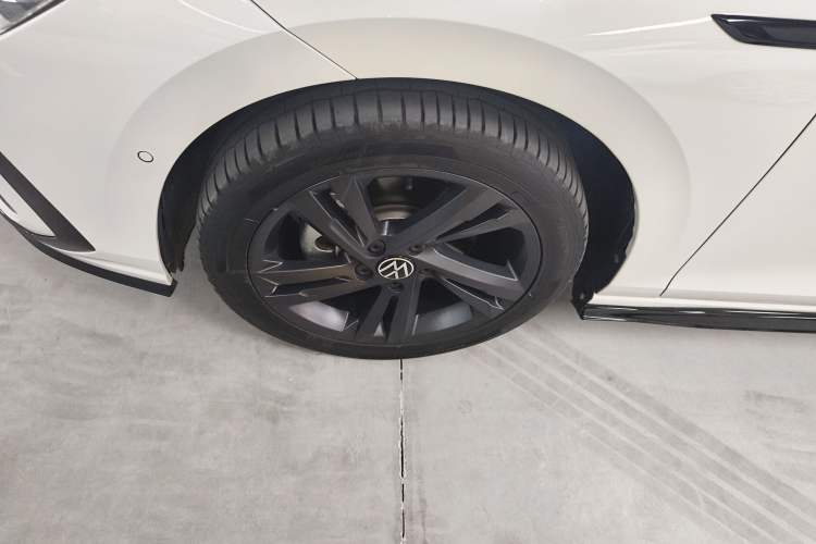 Used Volkswagen Golf 2021 280TSI DSG R-Line
