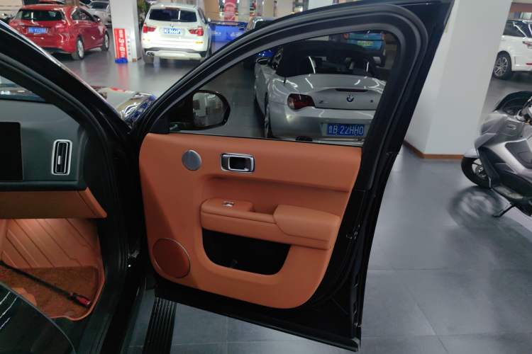 TDK.VehicleDetails.img