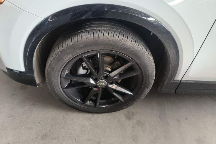 Used Audi Q2L 2018 35 TFSI Launch Exclusive Edition China V
