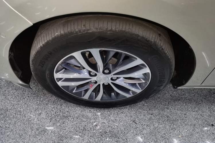 Used Buick GL8 2021 ES Land Cruiser 653T Luxury Edition
