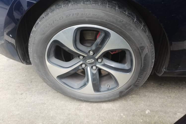 Used Hima AITO M5 2022 Range-Extended Rear-Drive Standard Version
