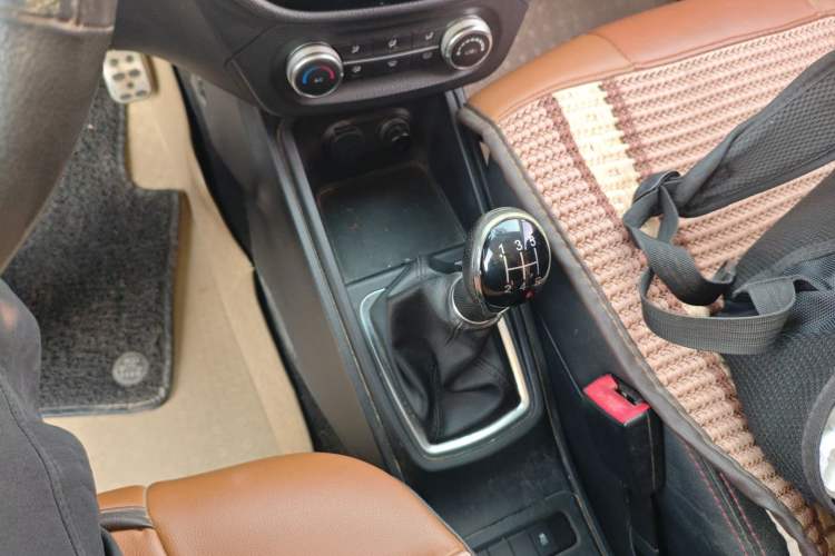 Used Haval H1 2015 1.5L Manual Luxury Model